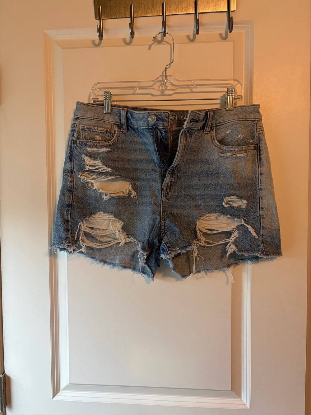 American Eagle Distressed Light Blue Denim Women's Shorts
